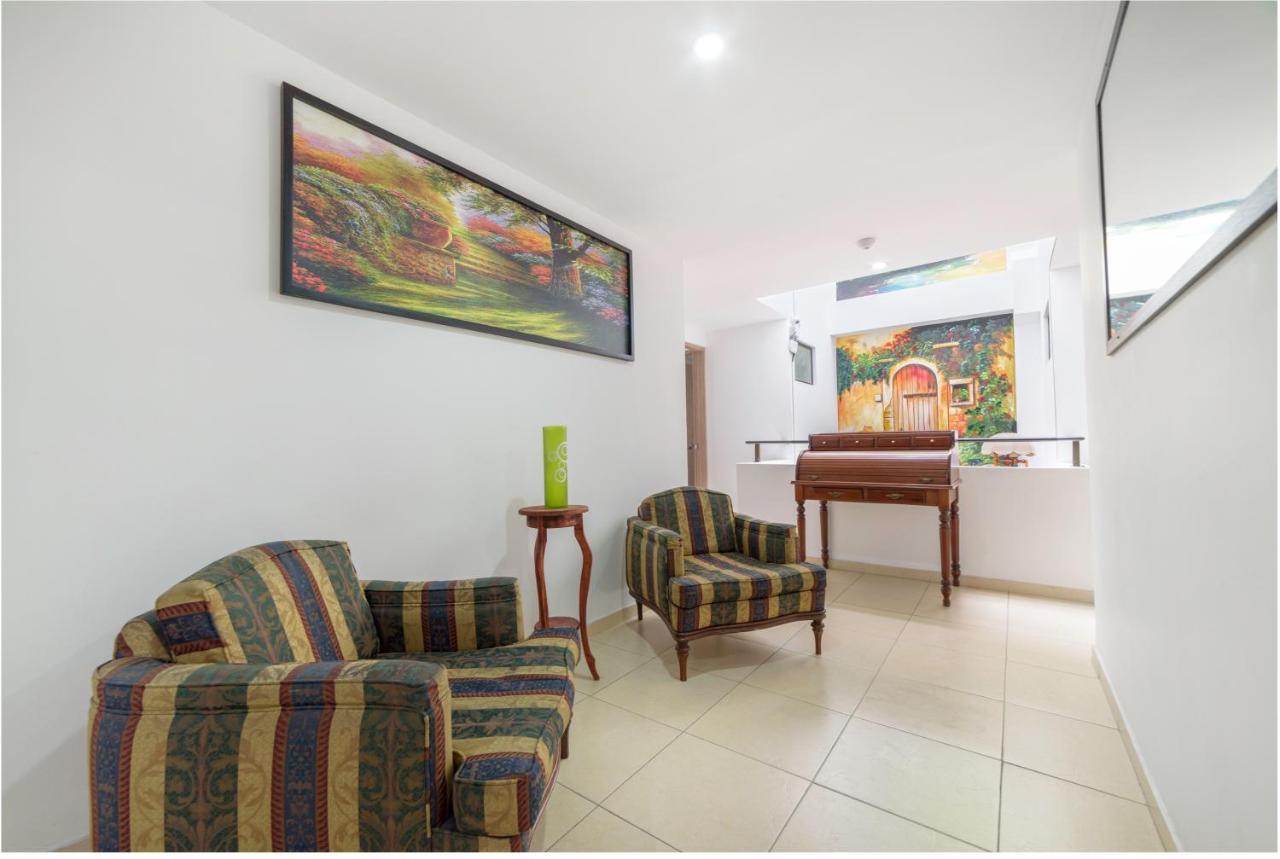 Hotel Ayenda 1027 Feria Real Bogotá Zewnętrze zdjęcie